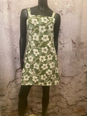 Chablis Cotton Flowered Shift Dress 🇨🇦